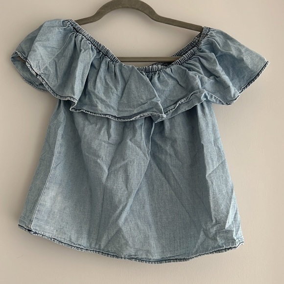 NEW!! Off shoulder MANGO top with a ruffle - Picture 6 of 11